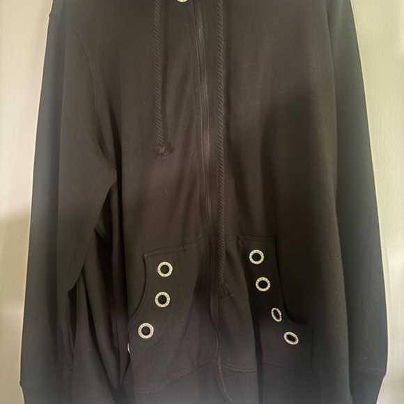 GORGEOUS Plus Size Black Knit Zip Cardigan Jacket with embellishments 2X - Picture 3 of 8